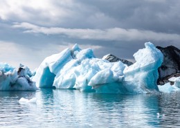 严寒的冰川风景图片(15张)