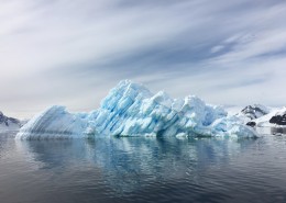 寒地冰川风景图片(18张)