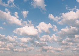天空中变幻莫测的白云图片(10张)