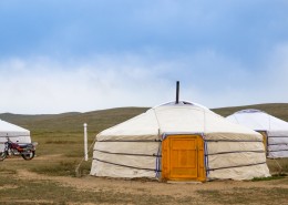 内蒙古草原上的蒙古包图片(10张)