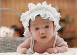 皮肤娇嫩的婴儿图片(10张)