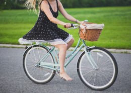 骑着自行车的人图片(18张)