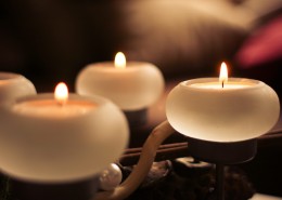 燃烧的蜡烛图片(21张)