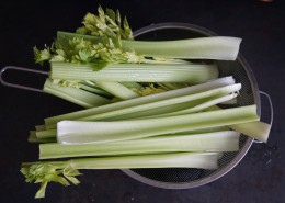 新鲜绿色粗纤维的芹菜图片(17张)