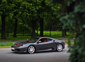 深灰色法拉利Ferrari 430 分辨率：2560图片