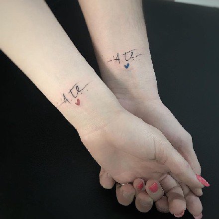 成双成对刺青纹身 温馨可爱的情侣纹身(4)