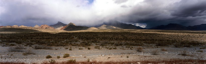 世界地理之陆地山岩风景图片