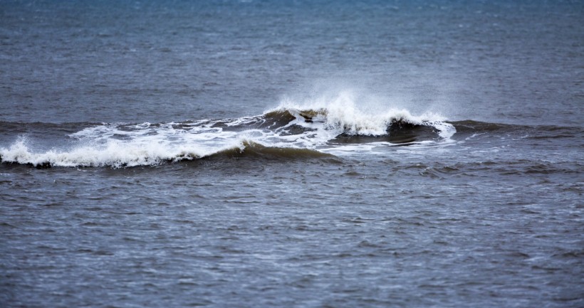 大海波浪圖片