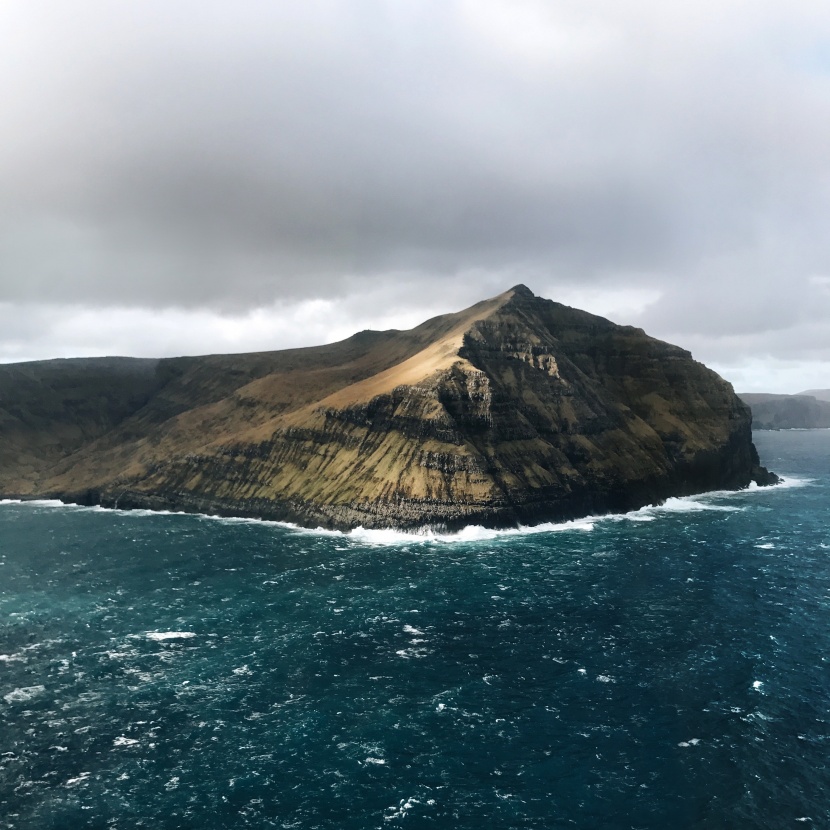 海岸線的美麗風(fēng)景圖片