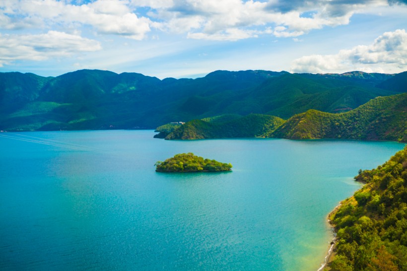 泸沽湖之里格半岛风景图片