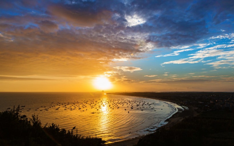 电白晏镜海湾夕阳美景图片