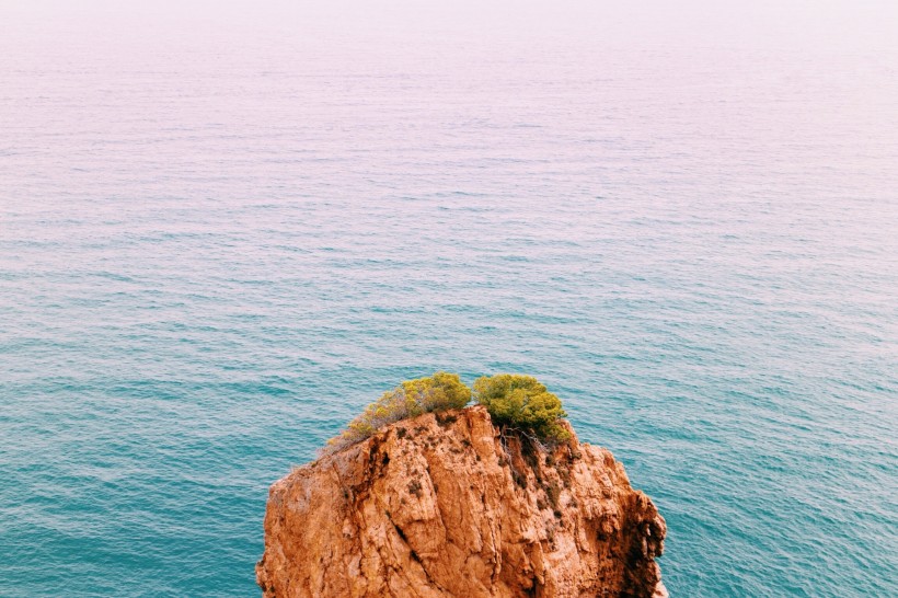 海岸線的美麗風(fēng)景圖片