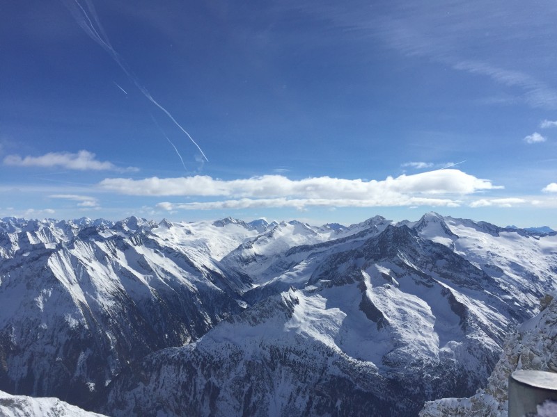 秀丽的雪山图片