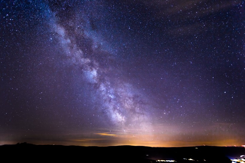 唯美闪亮的星空风景图片