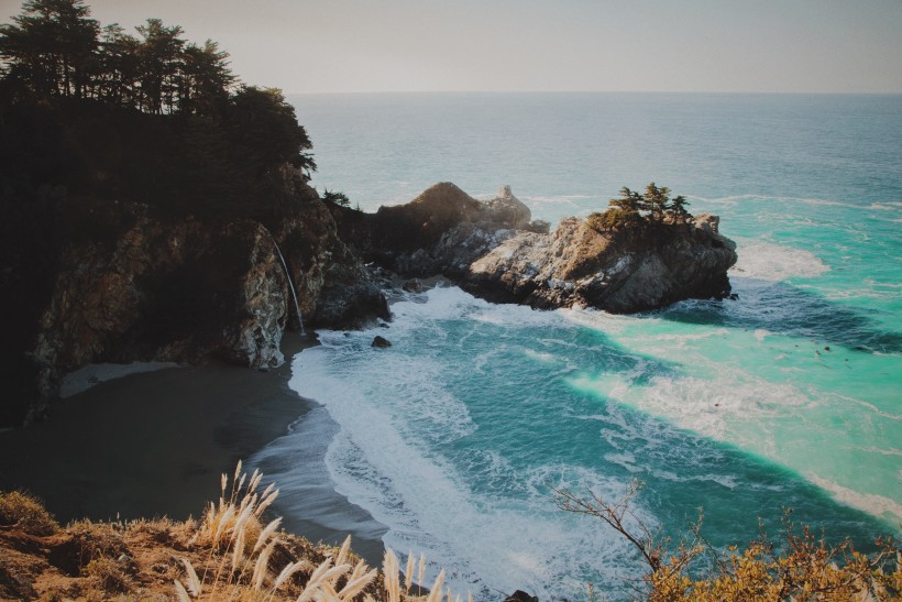 美麗的海岸風(fēng)景圖片