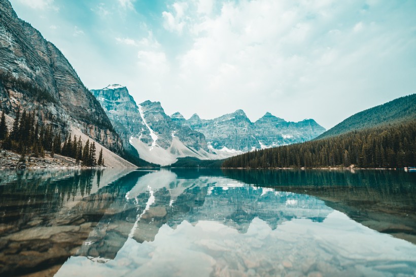 秀美的山川湖泊风景图片