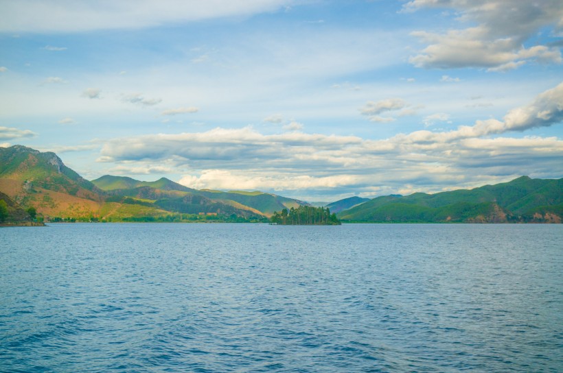 泸沽湖之里格半岛风景图片