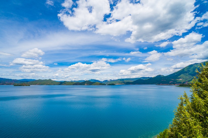 泸沽湖之里格半岛风景图片