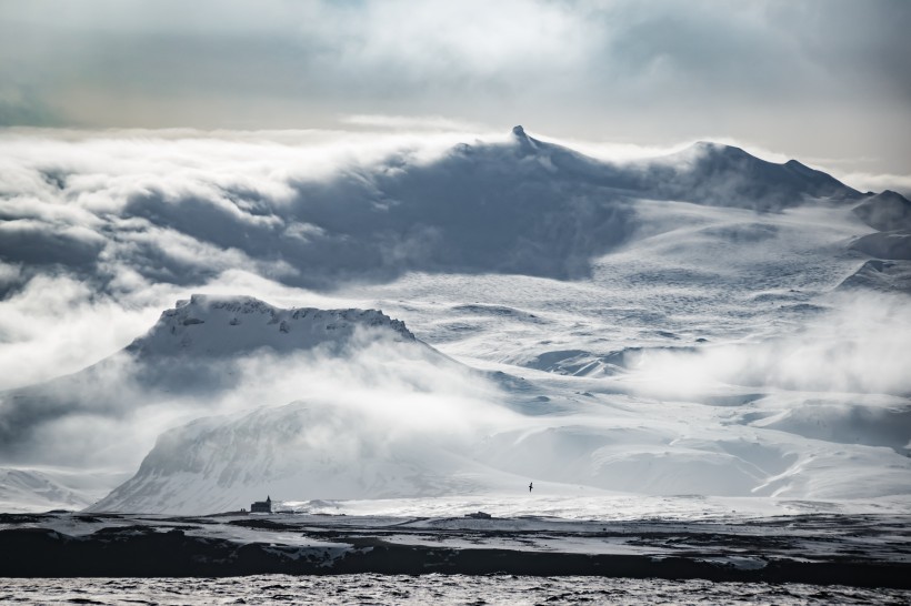 雪山景色图片