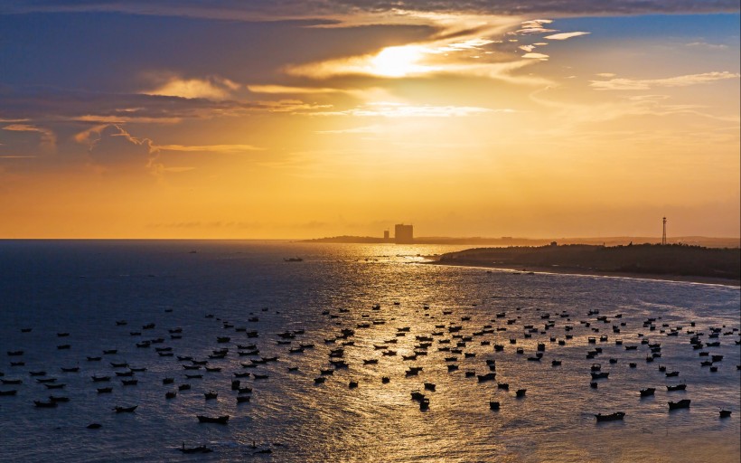 电白晏镜海湾夕阳美景图片