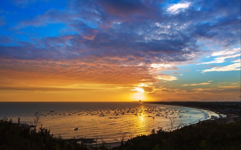 电白晏镜海湾夕阳美景图片