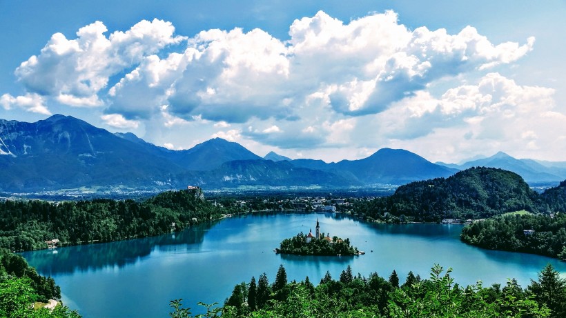 秀美的山川湖泊风景图片