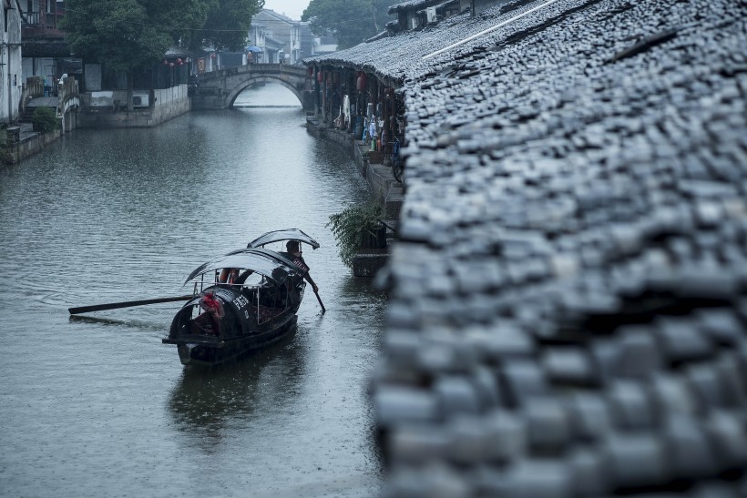 唯美的下雨天的图片