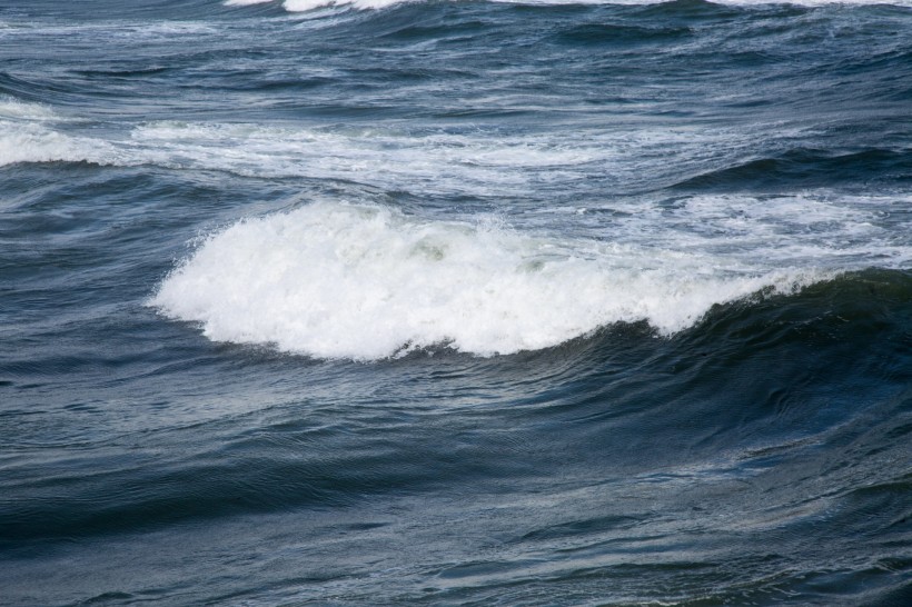 海浪图片