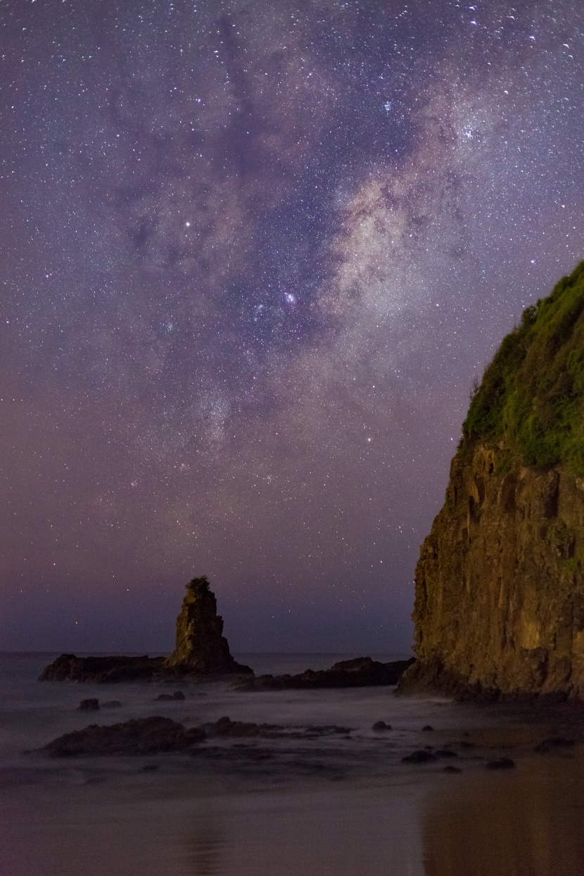 繁星點點的夜空圖片