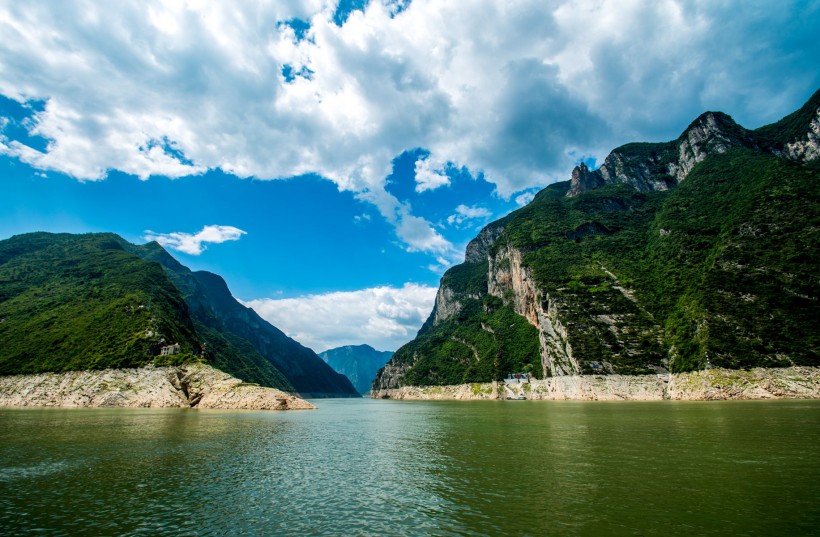 长江巫峡神女溪风光图片