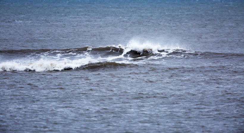 大海波浪圖片