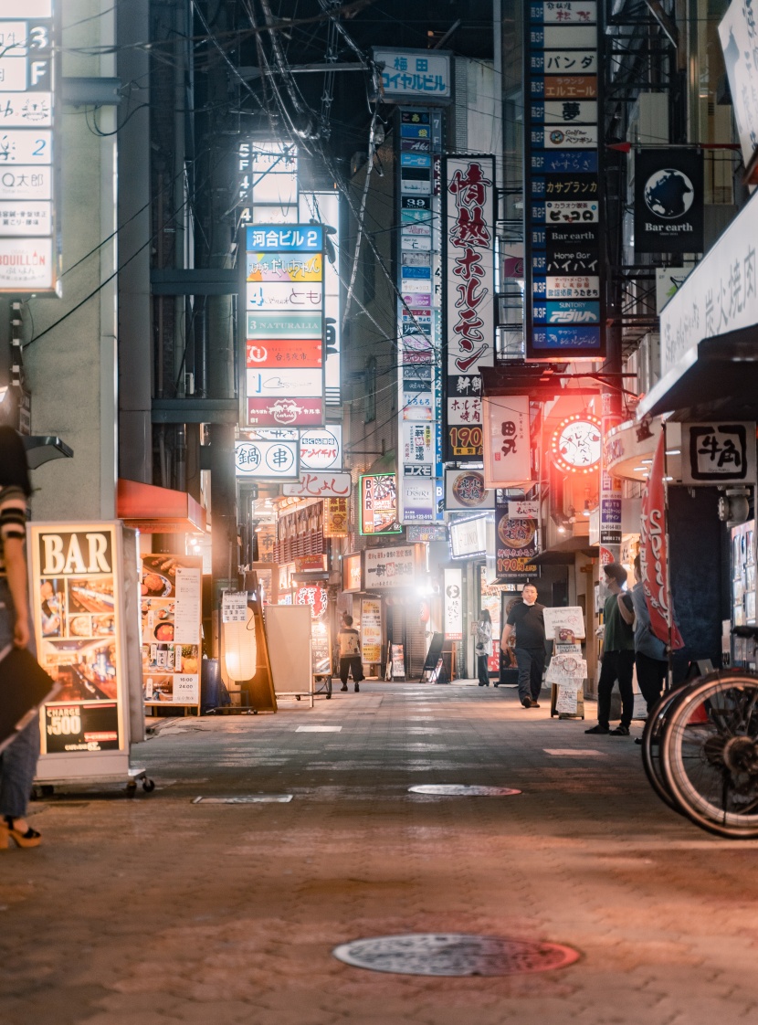 日本街道夜景图片