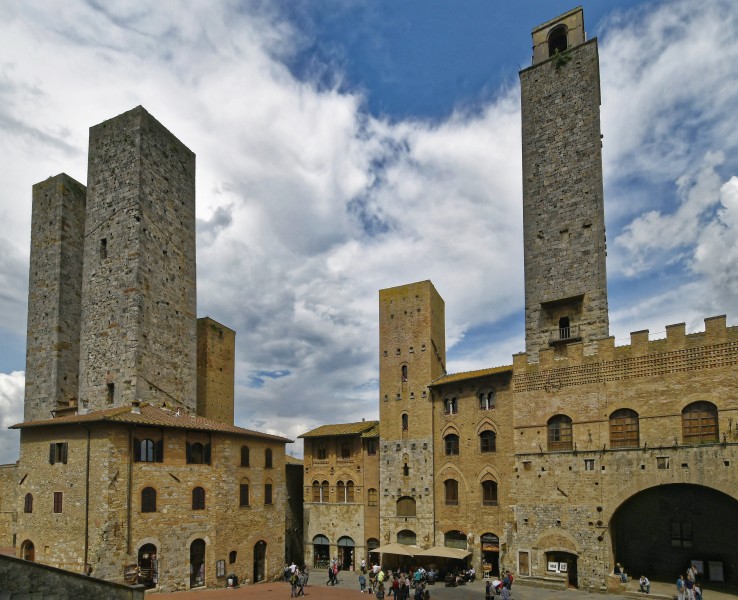 意大利圣吉米尼亚诺建筑风景图片