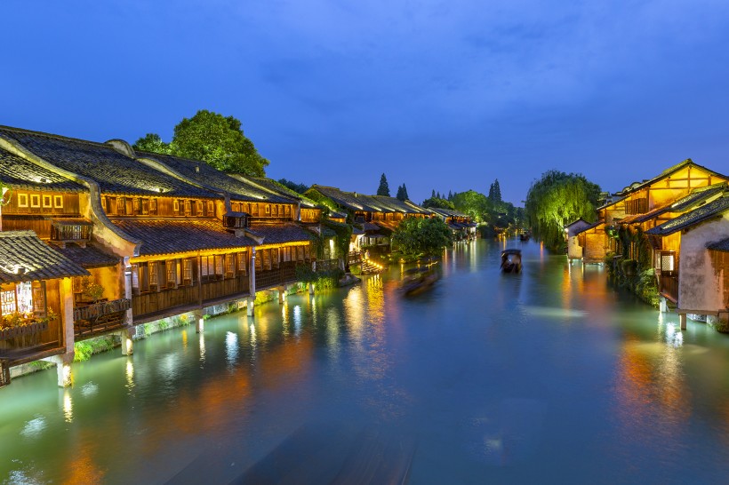 浙江嘉兴乌镇夜景图片