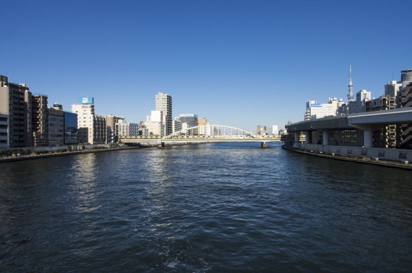 日本东京晴空塔建筑风景图片