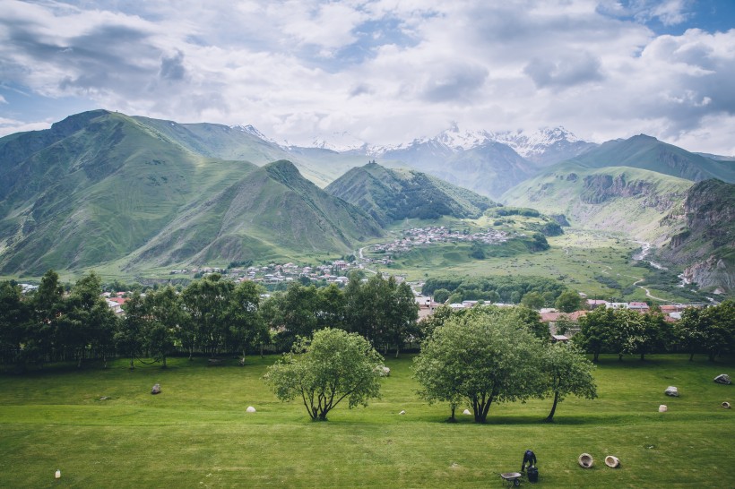 格魯吉亞卡茲別克山自然風(fēng)景圖片