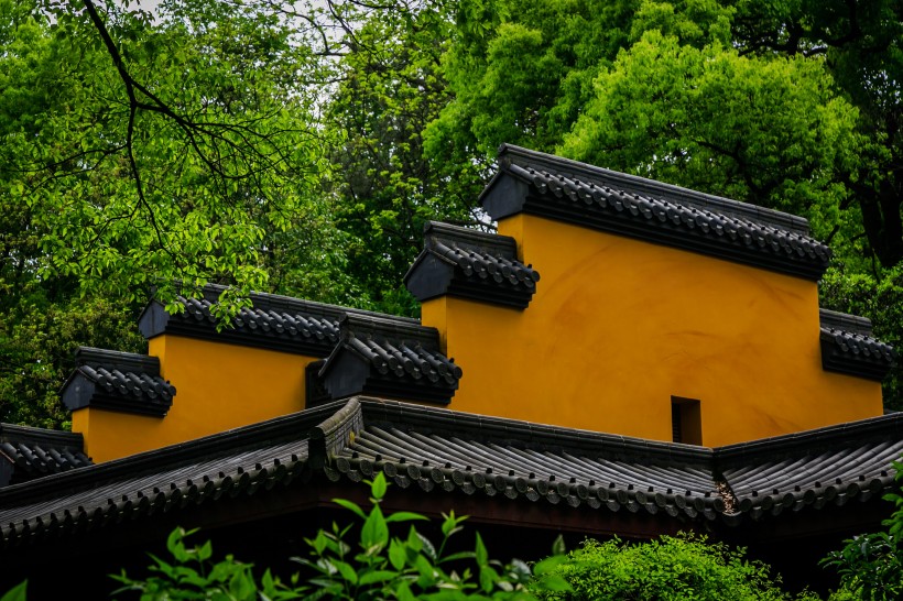 浙江杭州灵隐寺寺庙建筑风景图片