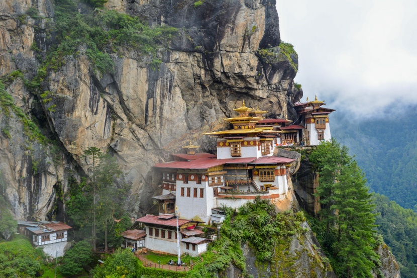 不丹虎穴寺建筑风景图片