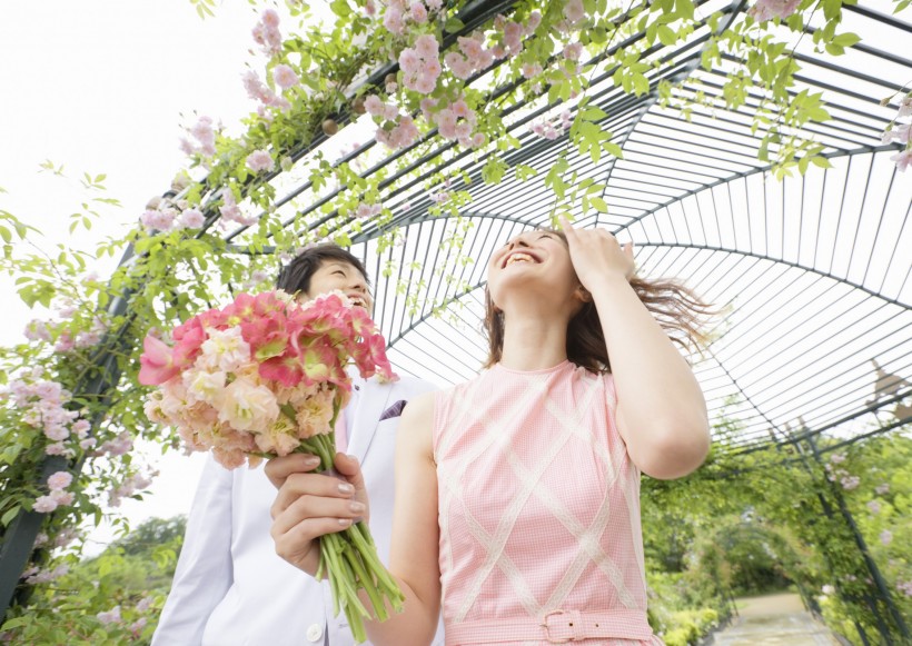 花园婚礼图片