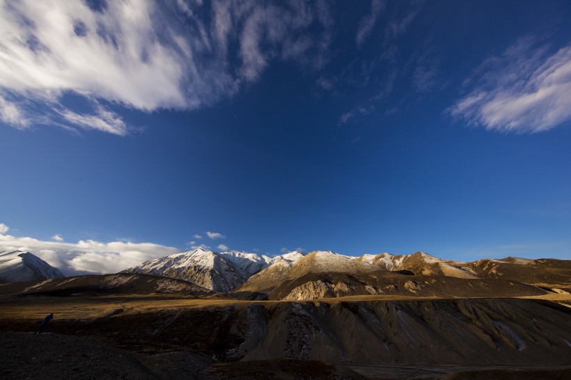 青海阿尼玛卿山自然风景图片