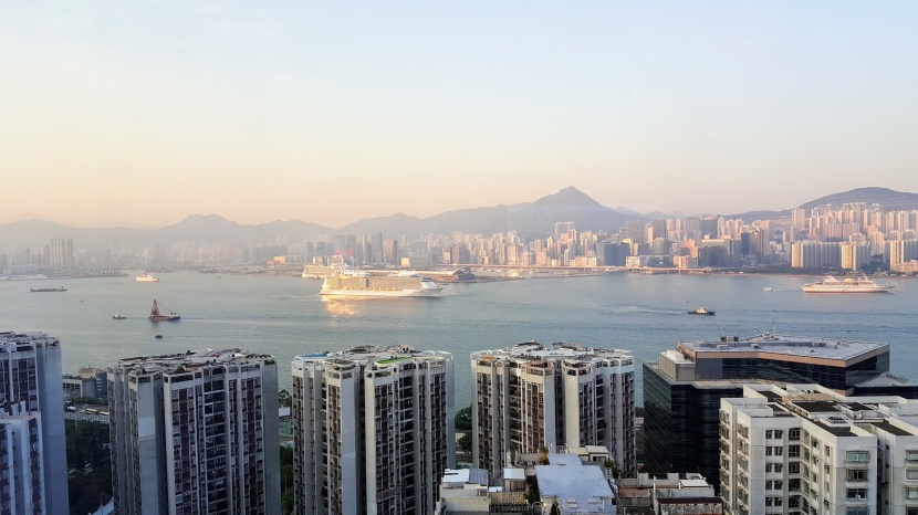 繁华热闹的香港建筑风景图片