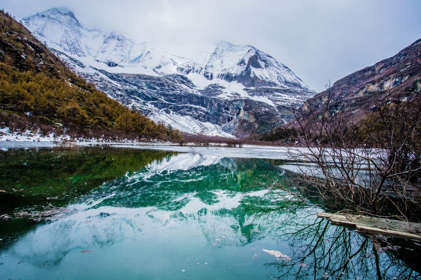 美丽的四川稻城亚丁自然风景图片