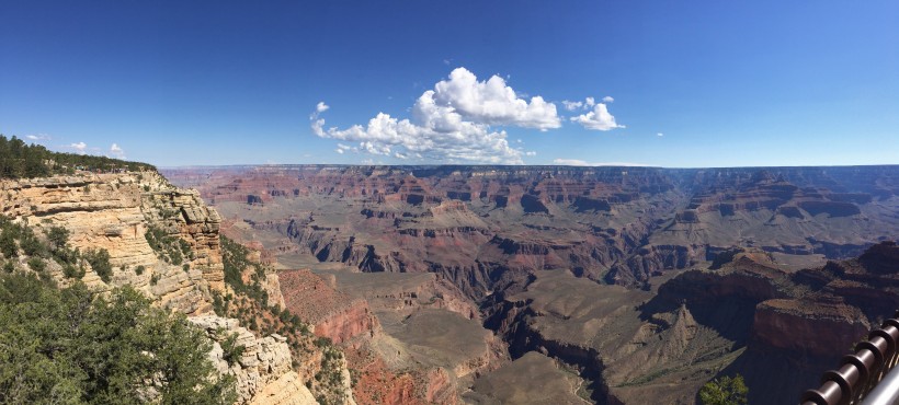 世界大陆最大的断裂带东非大裂谷山脉风景图片