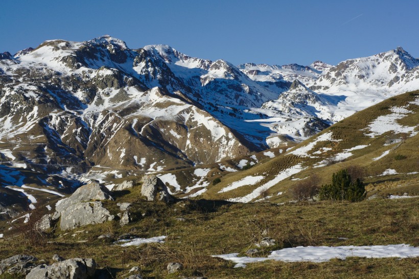 法国比利牛斯山自然风景图片