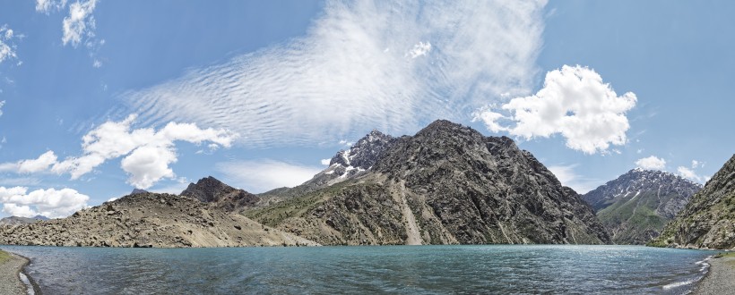 塔吉克斯坦山脉风景图片