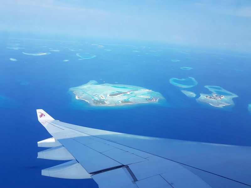 浪漫的马尔代夫海岸风景图片