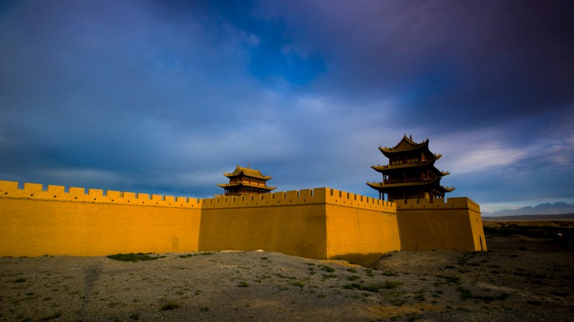 甘肃嘉峪关人文风景图片