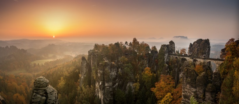 德國易北河砂巖山脈自然風(fēng)景圖片