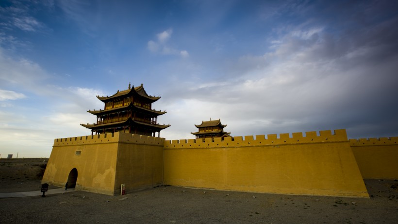 甘肃嘉峪关人文风景图片