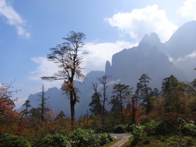 四川燕子溝風(fēng)景圖片